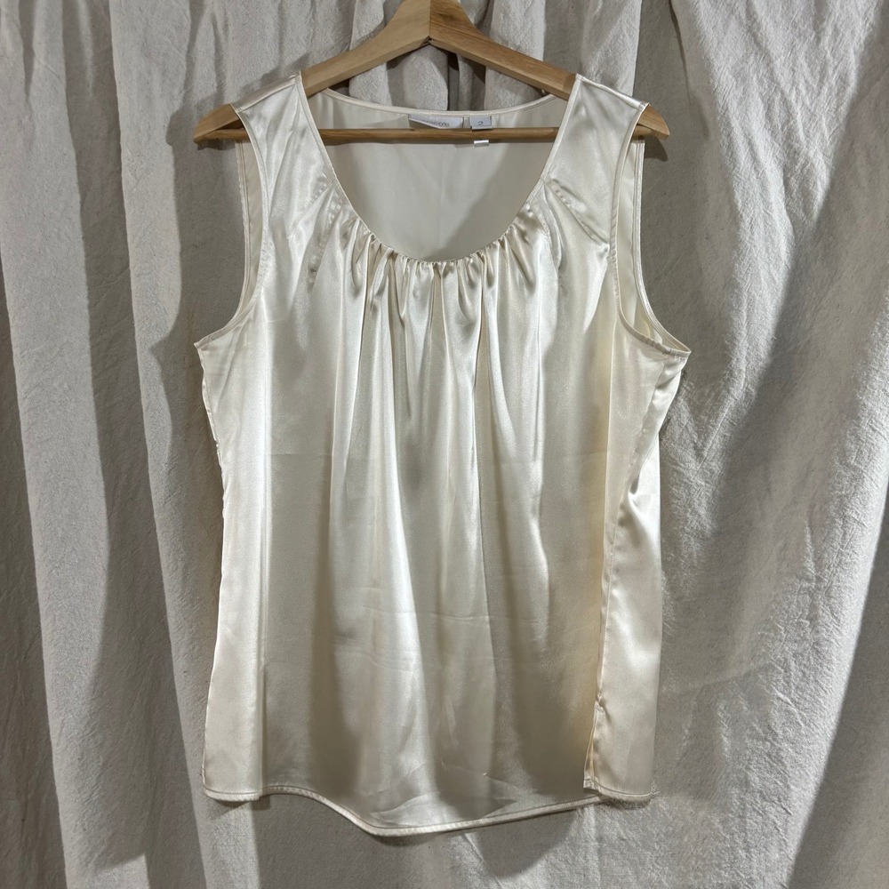 Chicos Cream Ivory Satin Sleeveless Tank Top Gathered Scoop Neck Blouse Size 2